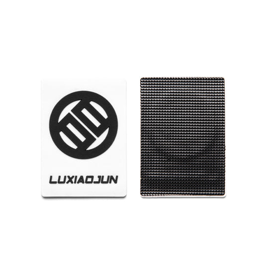 Patch LUXIAOJUN LOGO blanc et noir